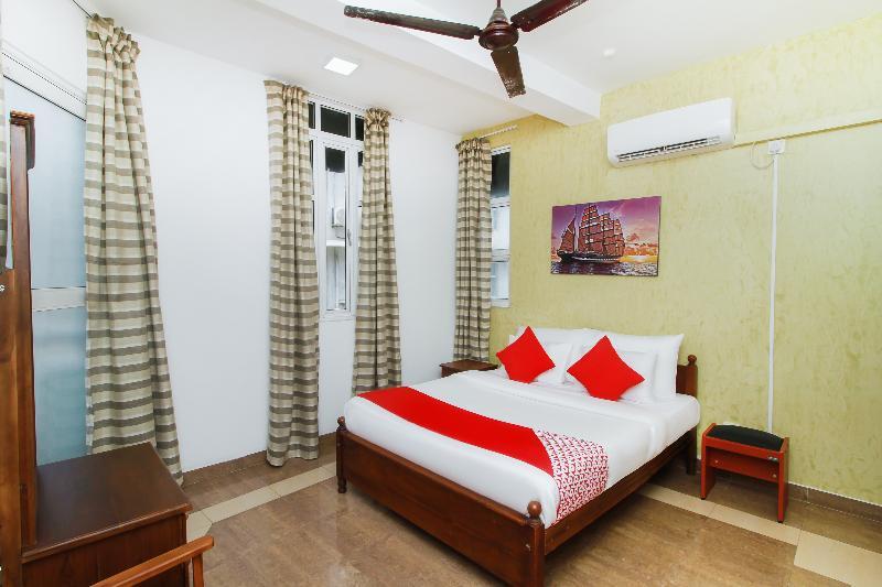 Hotel Maple Tree Residencies Dehiwala-Mount Lavinia Esterno foto